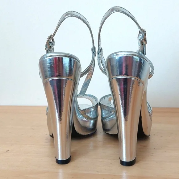 Burberry Silver Leather High Heel Sandals - Picture 4 of 16